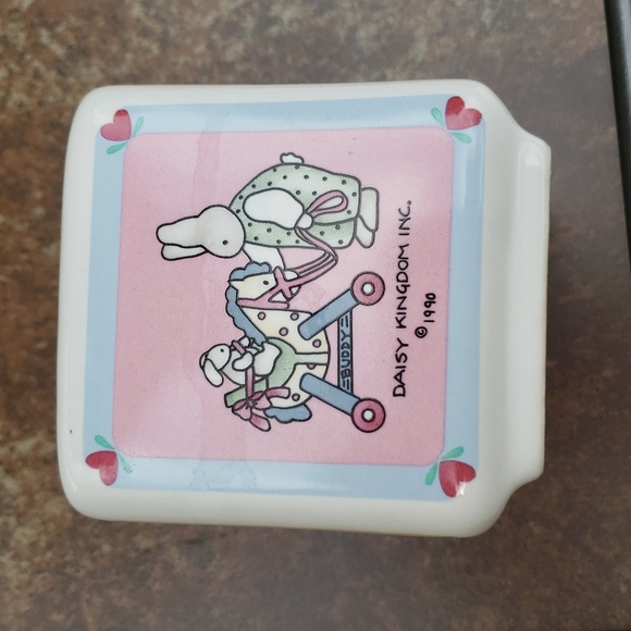 Daisy Kingdom Frame , mirror or picture & coin Bank - Picture 6 of 12